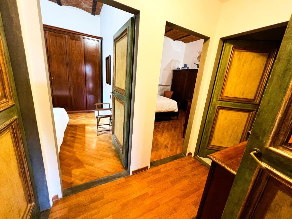 Il Portico Apt - Dolcevita Holiday フィレンツェ エクステリア 写真