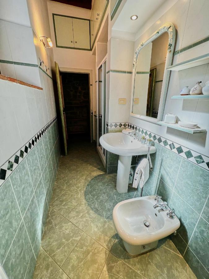 Il Portico Apt - Dolcevita Holiday フィレンツェ エクステリア 写真