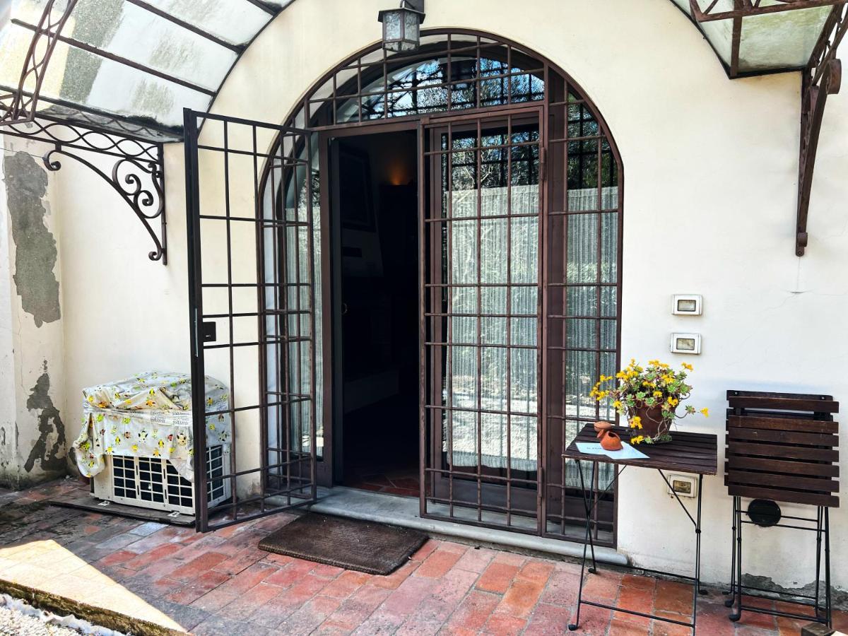 Il Portico Apt - Dolcevita Holiday フィレンツェ エクステリア 写真